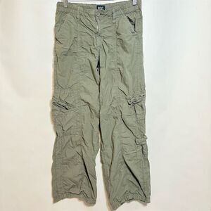 BDG Urban Outfitters Green Y2K Cargo Pants Size M